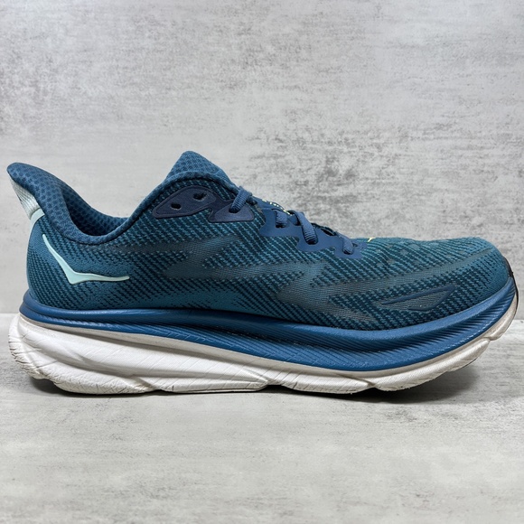 Hoka One One Clifton 9 Running Shoes - Men\'s Size 9.5D - Blue main image 8